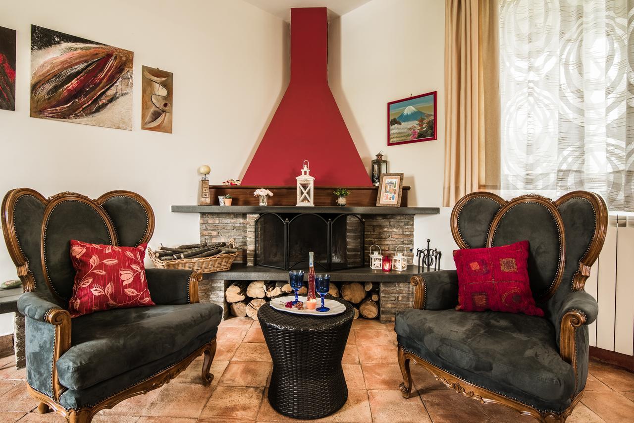 Nake Residenza Artistica SantʼAlfio Exterior foto