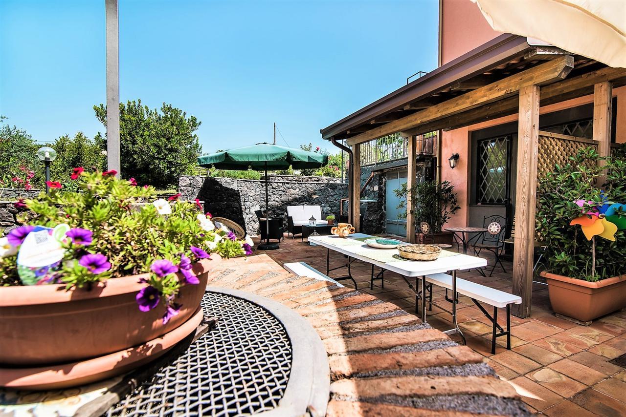 Nake Residenza Artistica SantʼAlfio Exterior foto